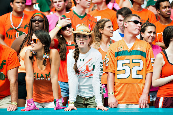 Miami Hurricanes student section get ready for kickoff