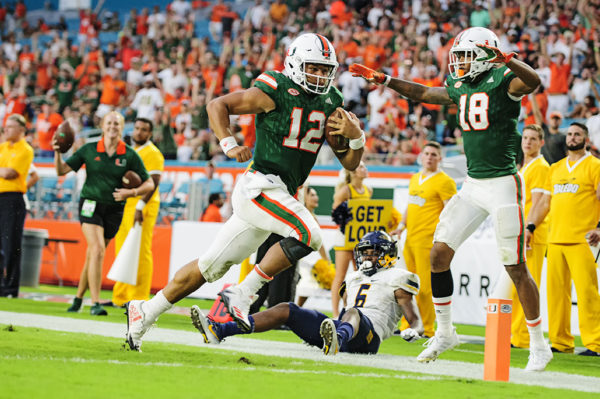 Malik Rosier rushes for a touchdown